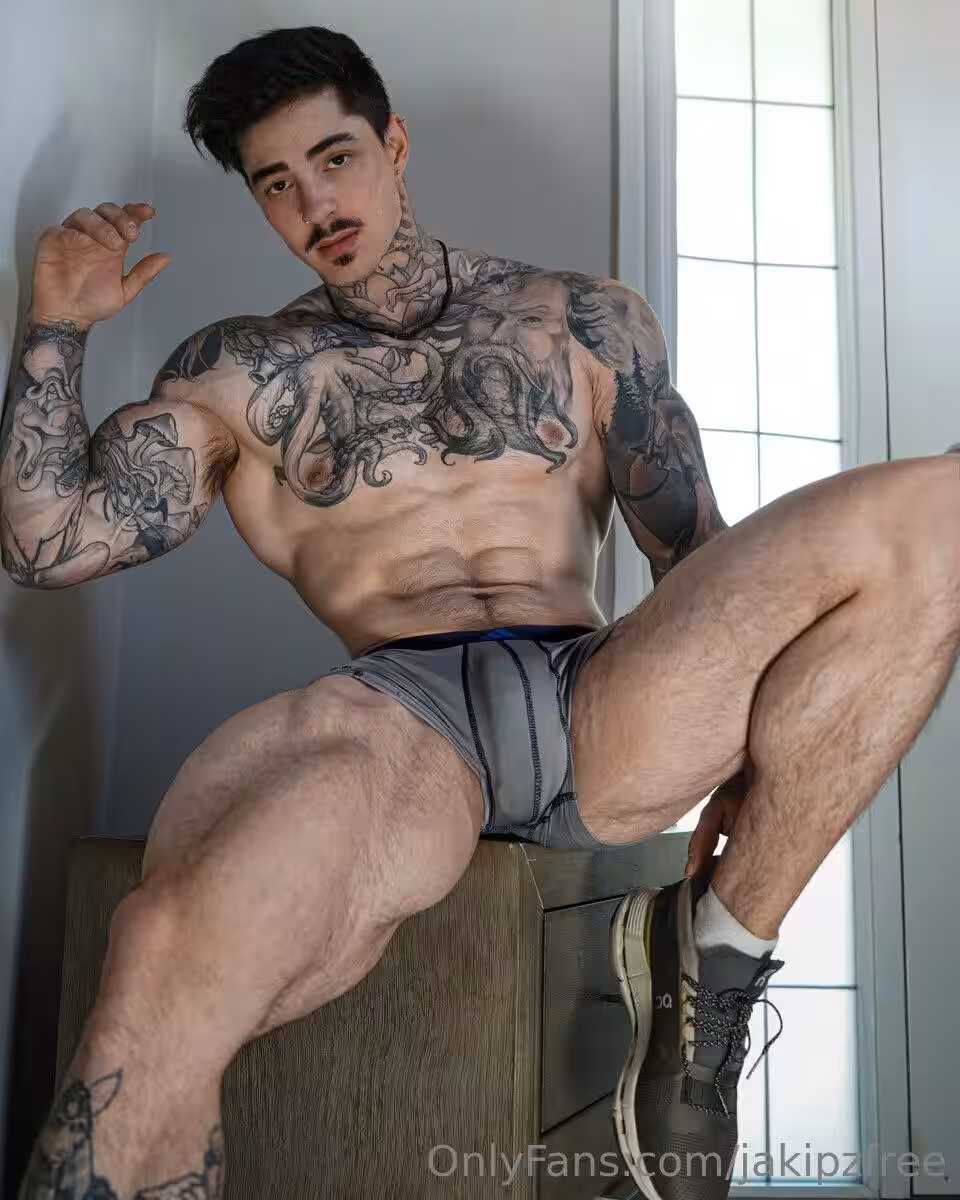 Persistent jerking off big dick Jakipz leak pic
4