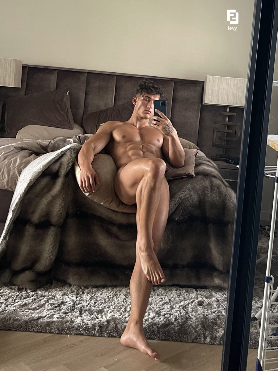 pretty jerking off dildo Levy Van Wilgen pic leaks
4
