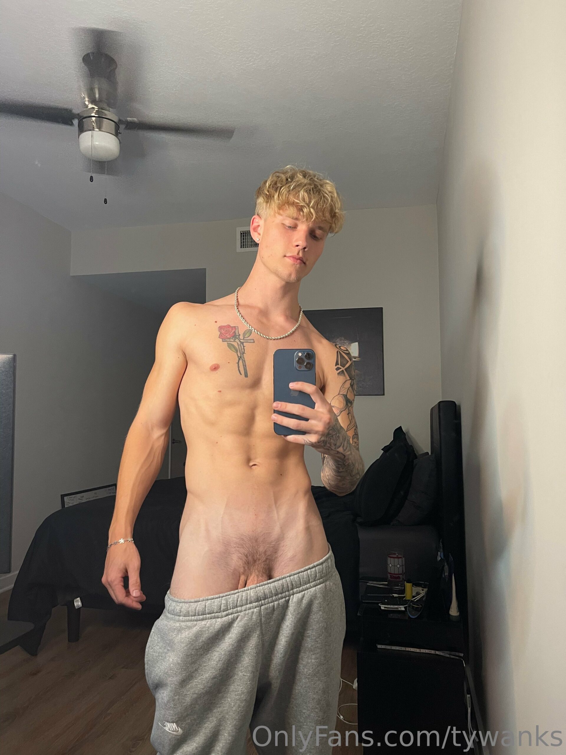 pretty twinkish Tyler Pauley onlyfans leak pic FullVID Epic
0