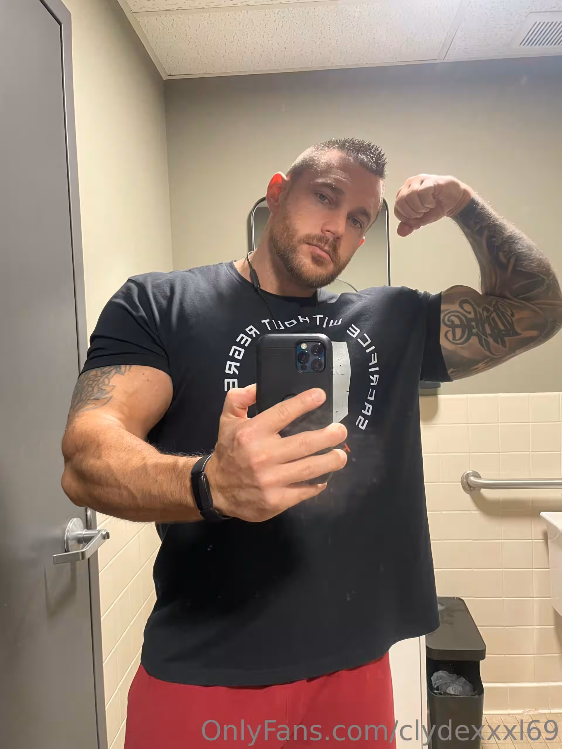 ripped clydexxxl69 nude Exposed
1