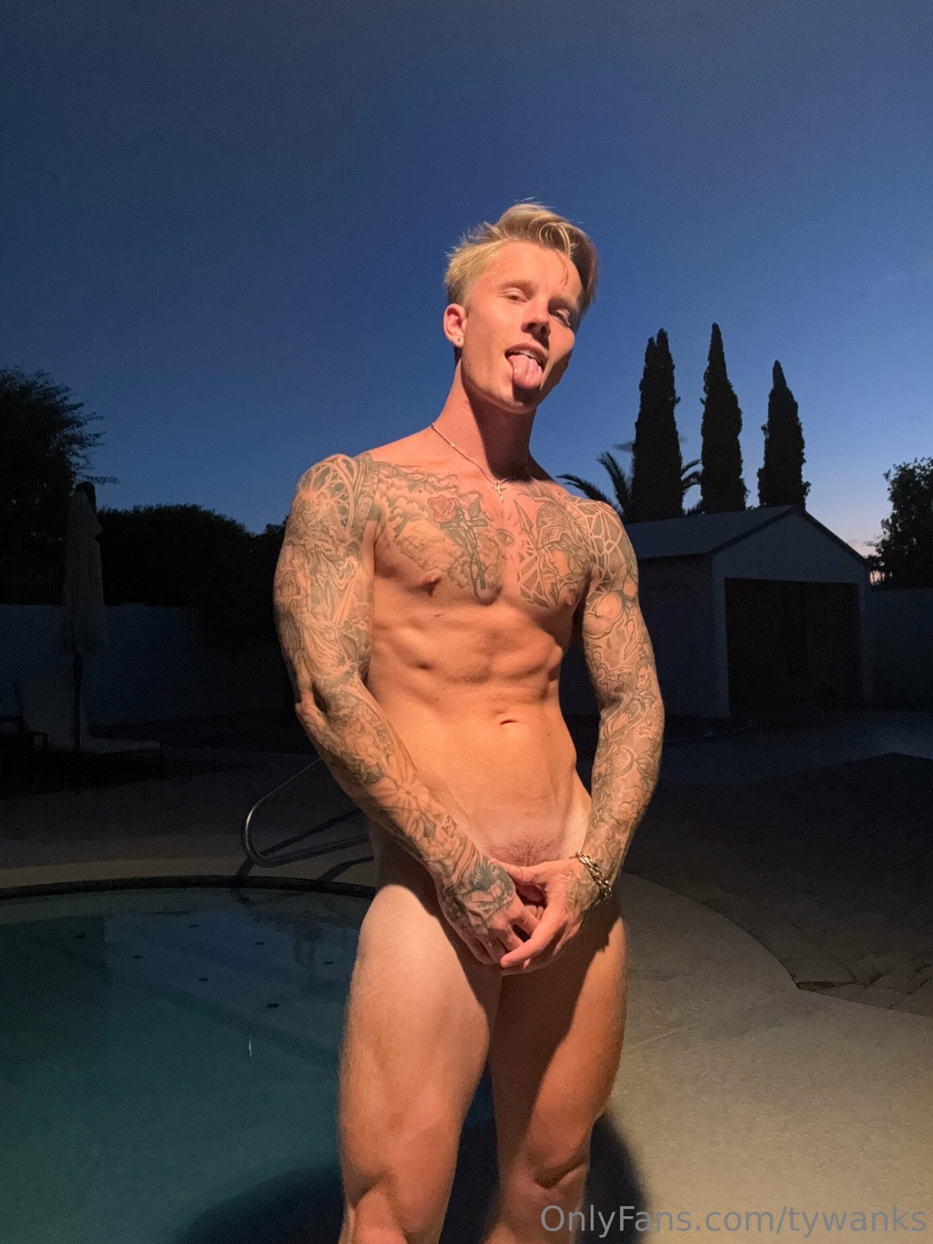 Self-assured jock tywanks nude leaks Sensational
0