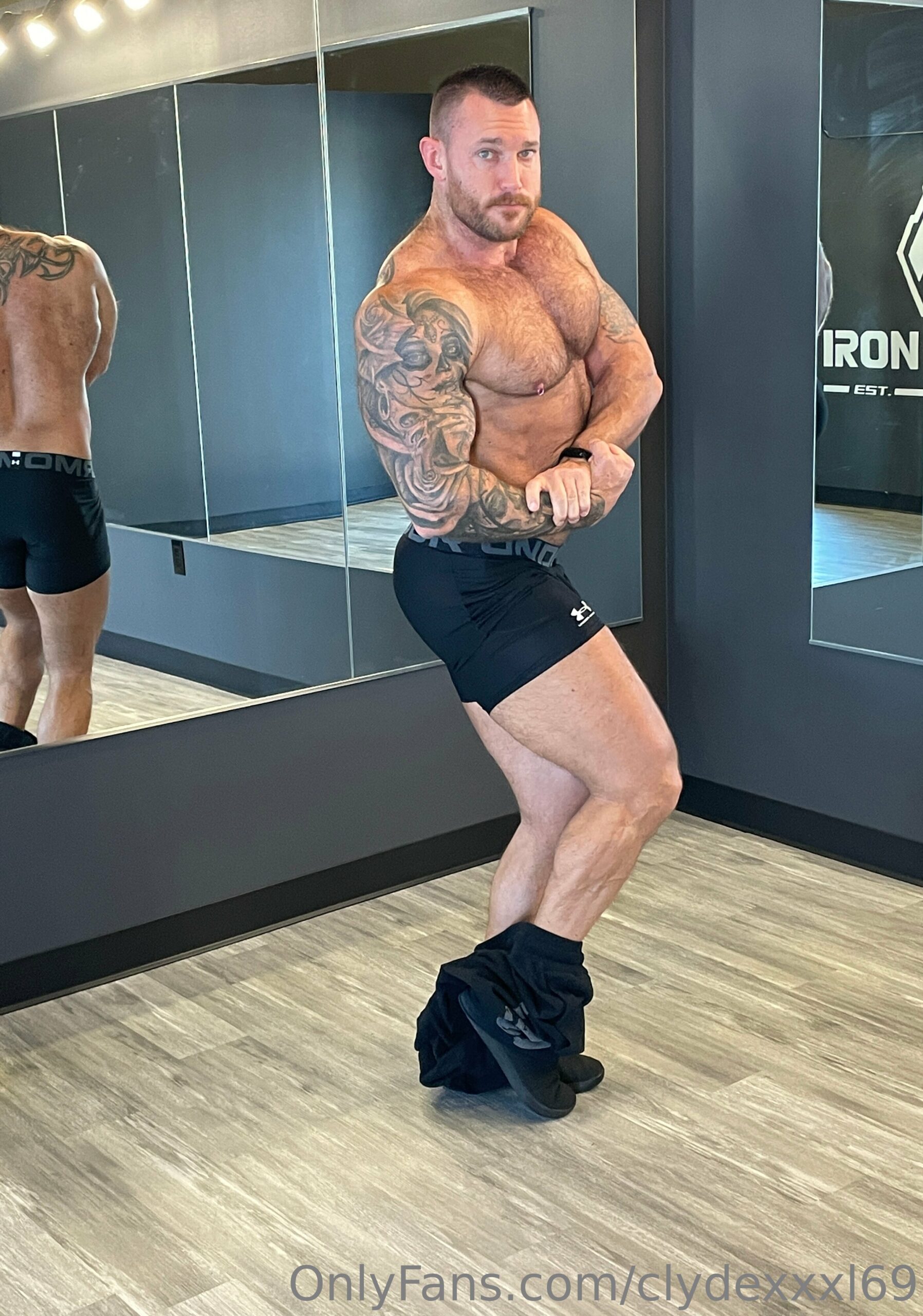 Sensational cutie dad clydexxxl69 leaked
1