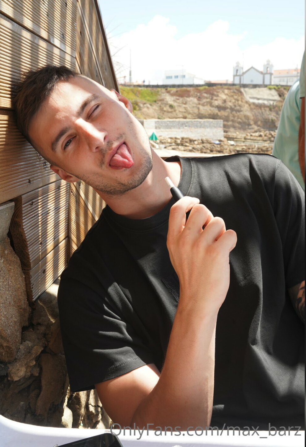Sensational Effervescent  ukrainian max_barz camrip
1