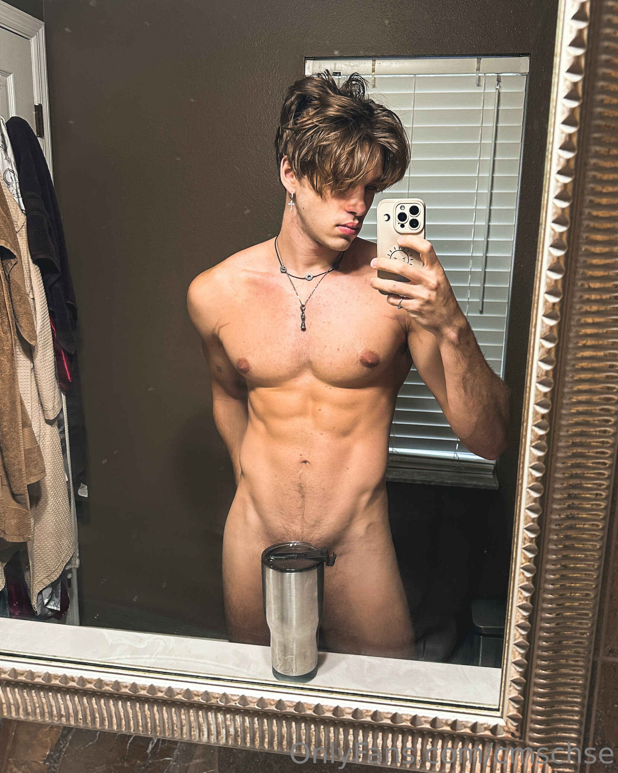 Sensational jock cmschse naked
6