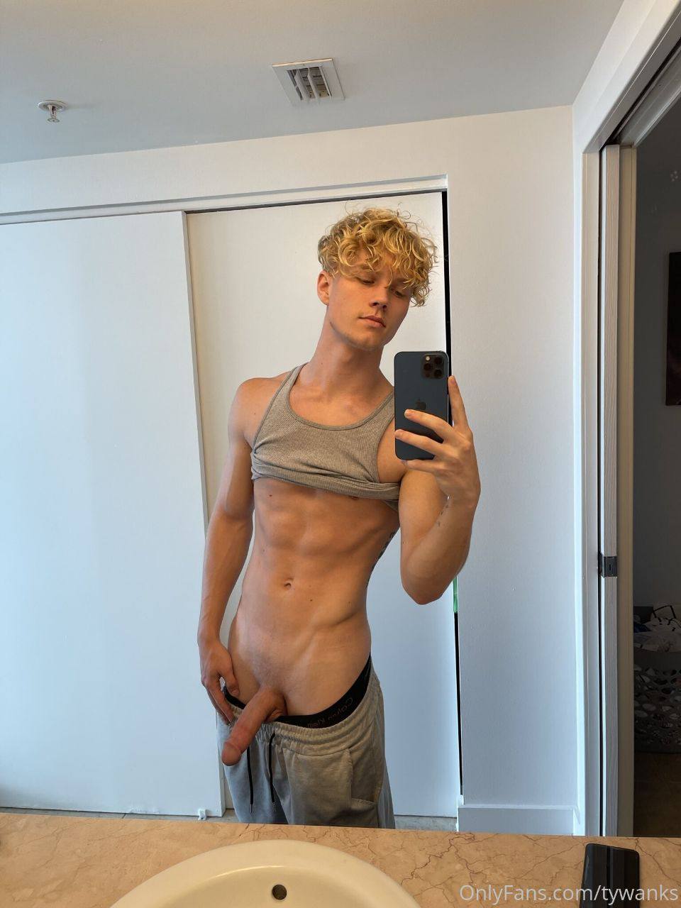 Sensational manly nasty tywanks onlyfans videos fullvideo
1