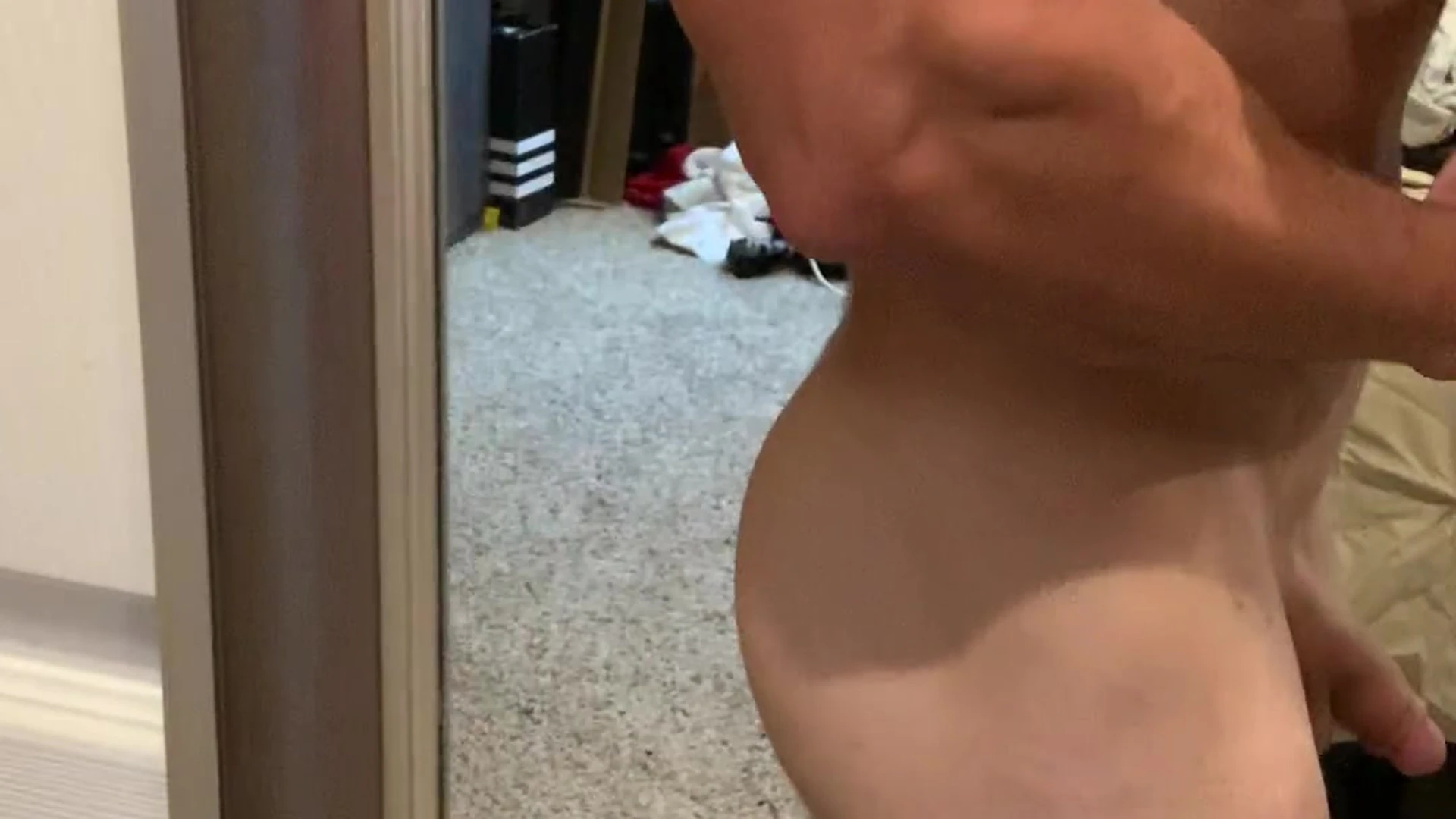 Sensational muscled Joey Sullivan leaks
0