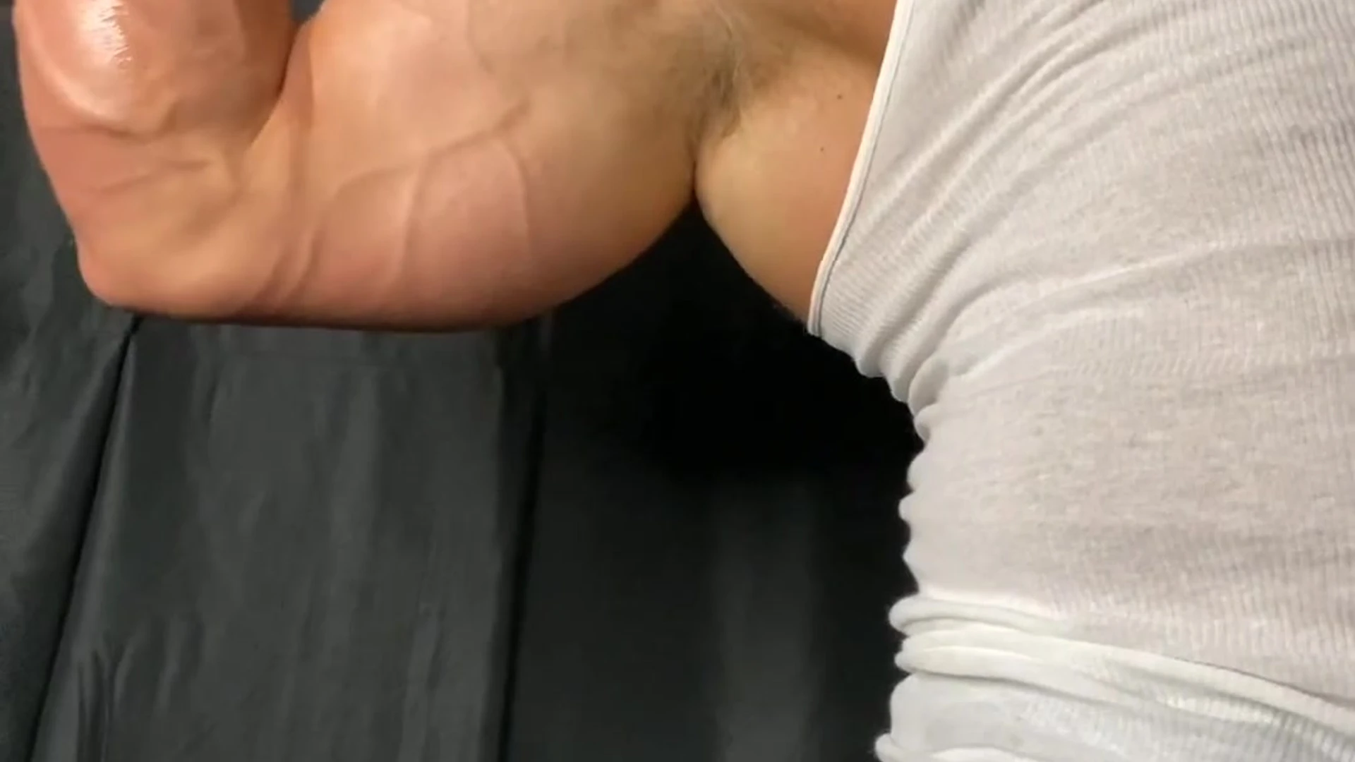 Sensational Passionate Jake Daniel
0