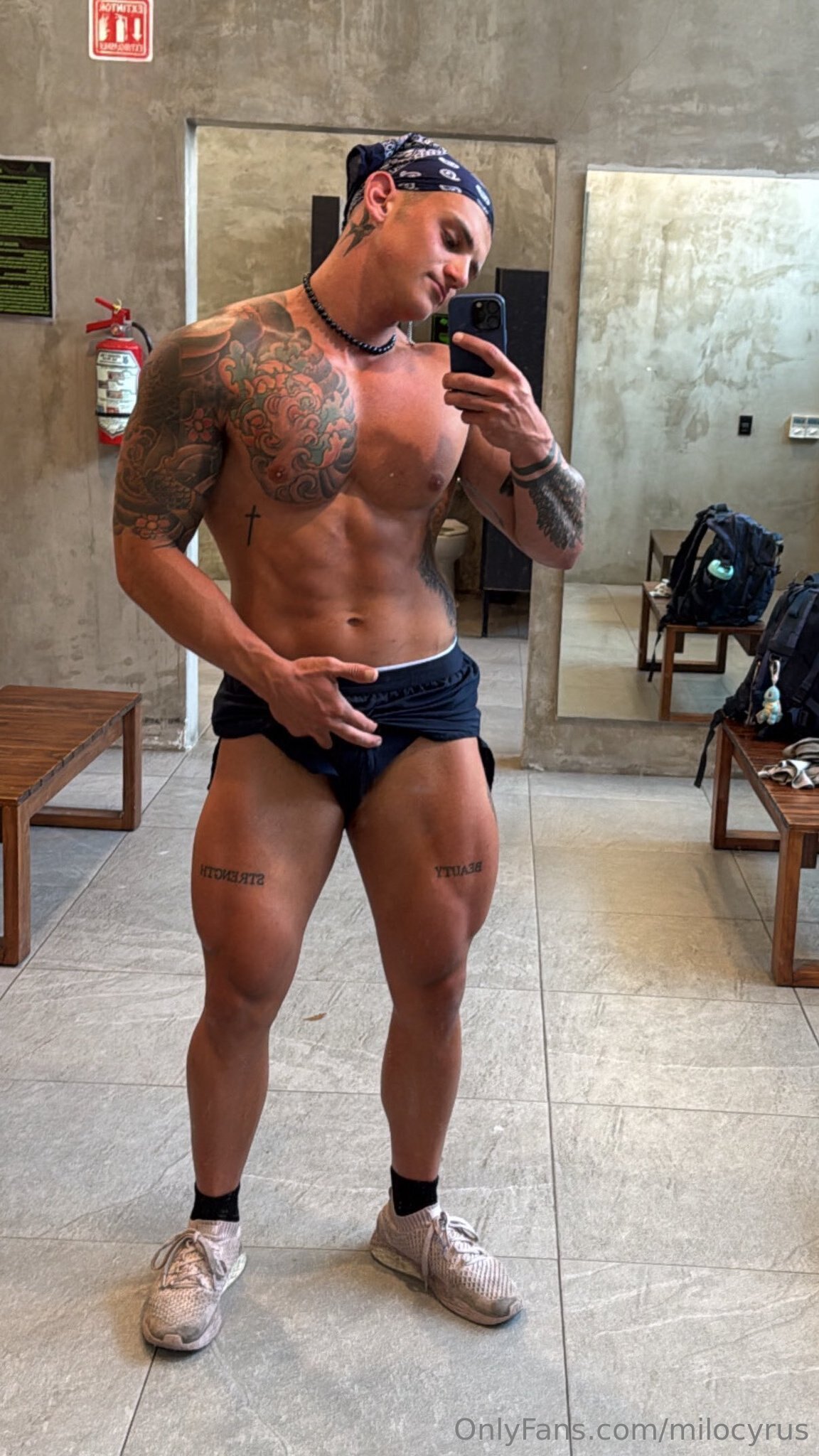Sensational wonderful randy milocyrus bussy
0