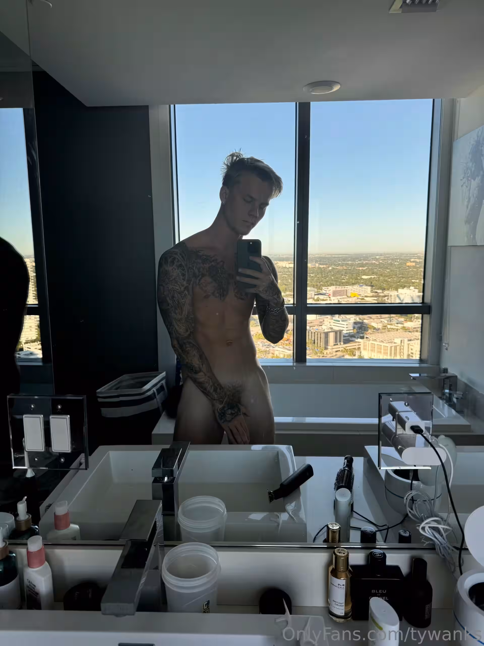sensual tywanks nude porn leak video full
2