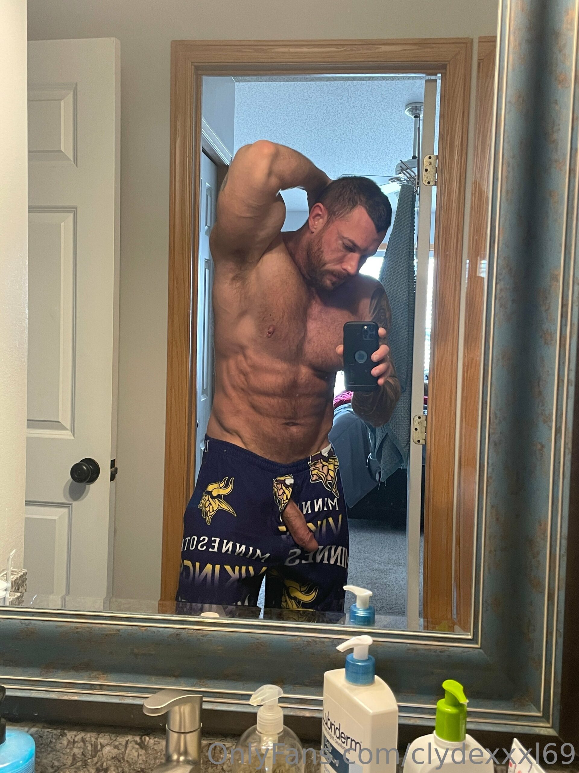 sexy alpha clydexxxl69 Onlyfans nude Full leaked video Sensational
2