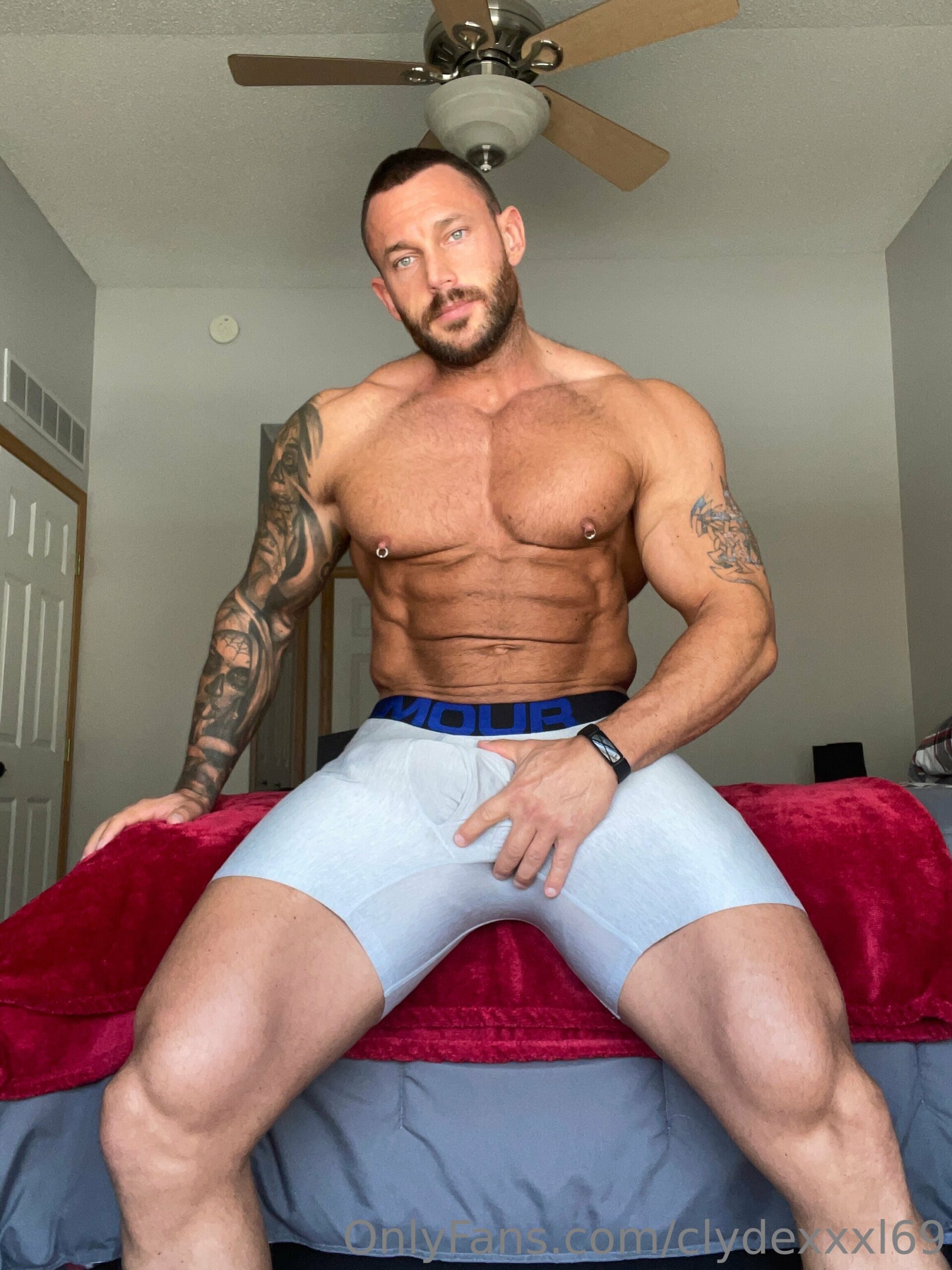 sexy hoe daddy clydexxxl69 Fansly leaks Sensational
2