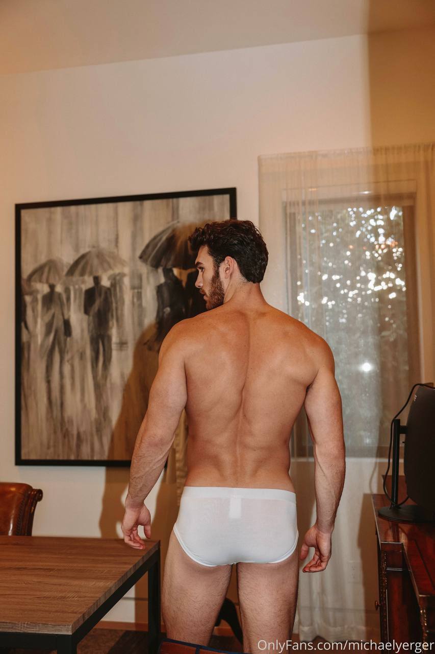 sexy slut jerking off reality tv show survivor michaelyerger nude
2
