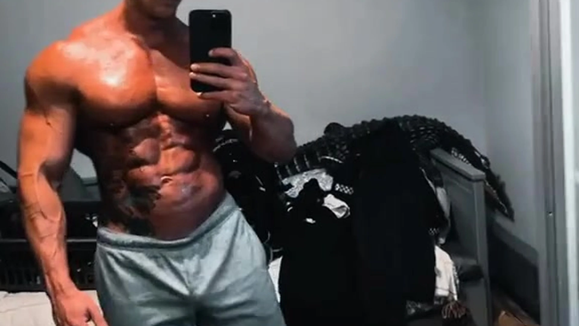 sexy slut vascular charlielondon porn Clip Epic
0