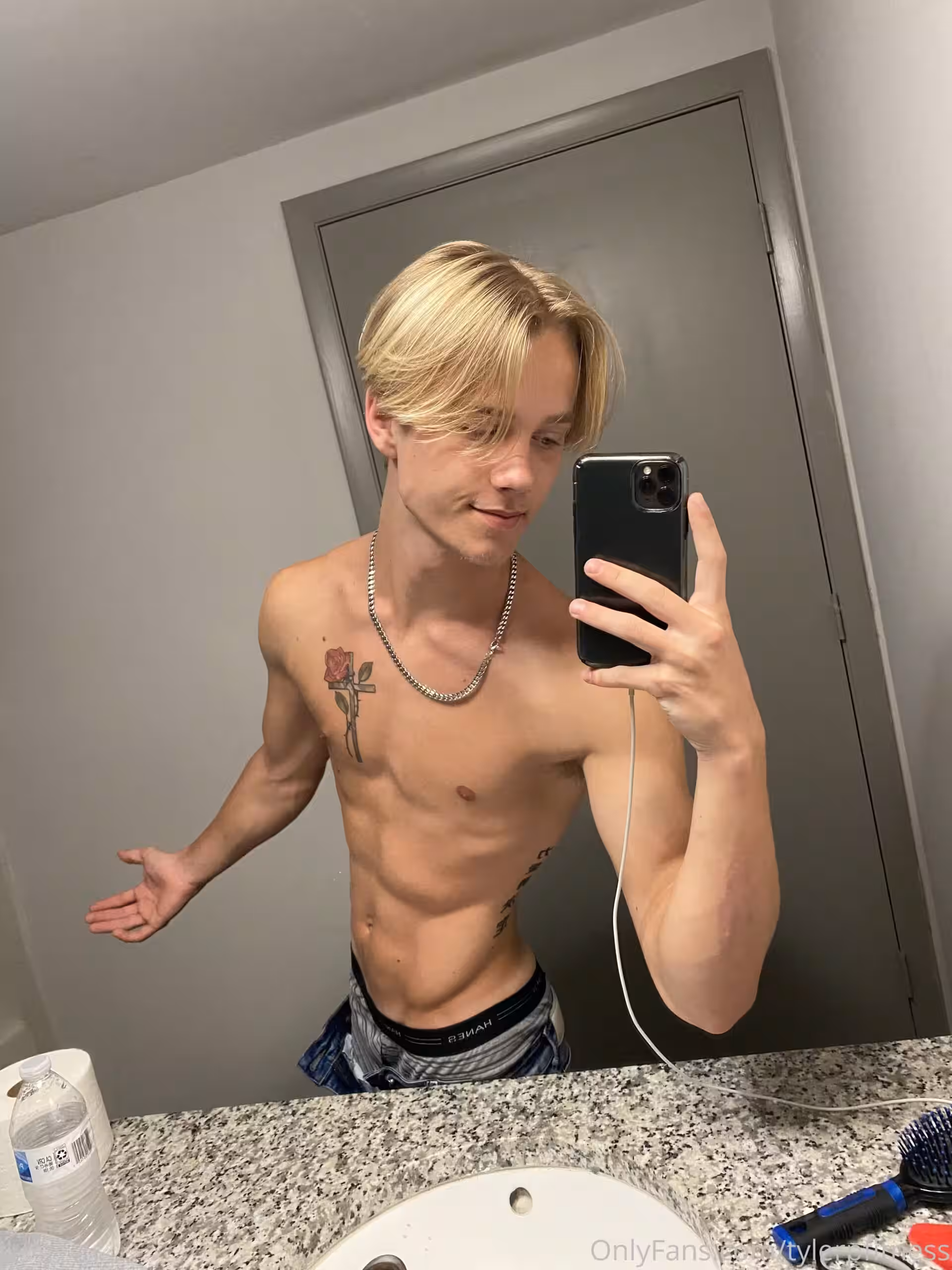 Sincere twinkish Tyler Pauley nude onlyfans Clip
0