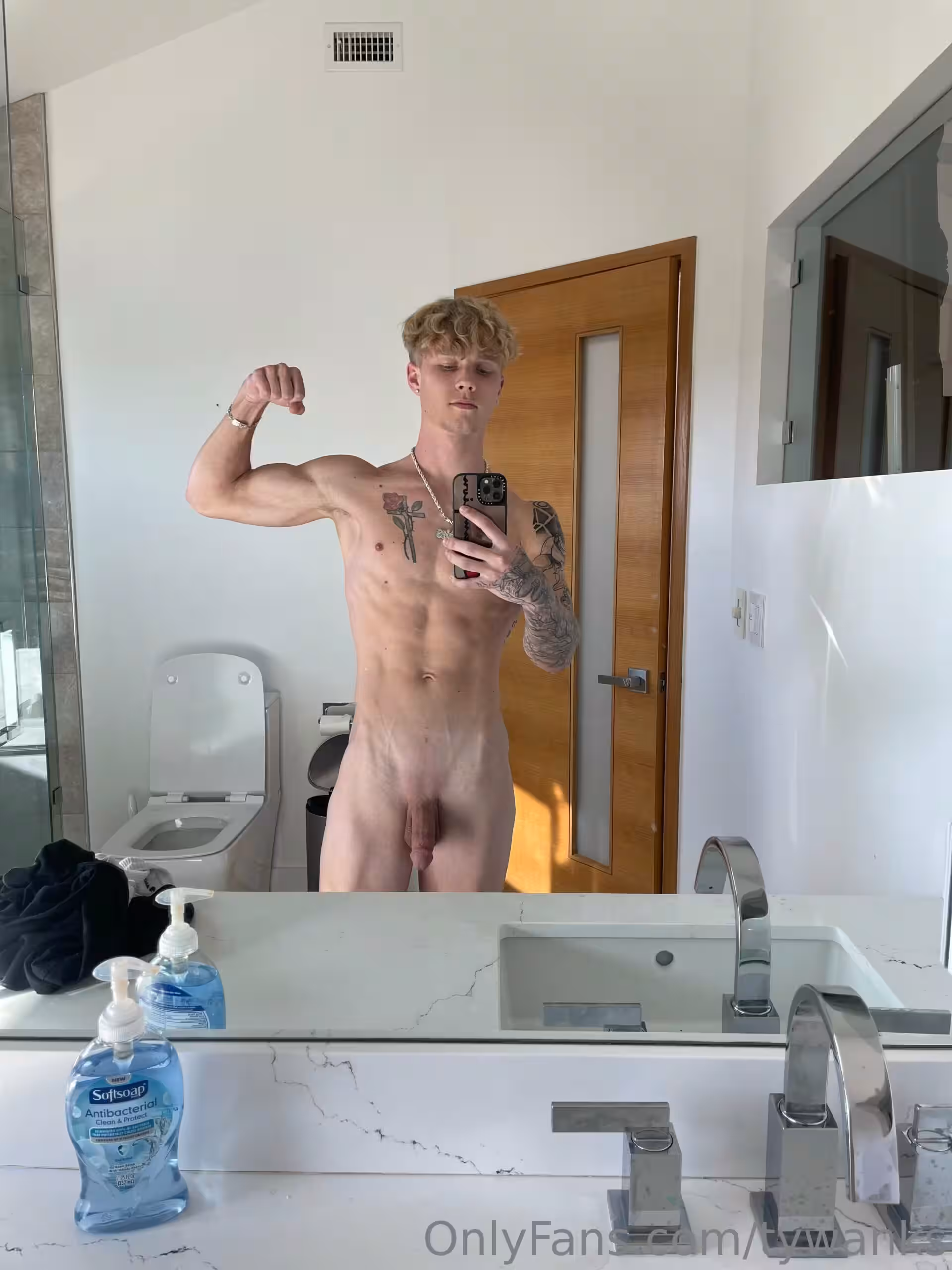 Skilled sensual troytempts Onlyfans nude Sensational
0