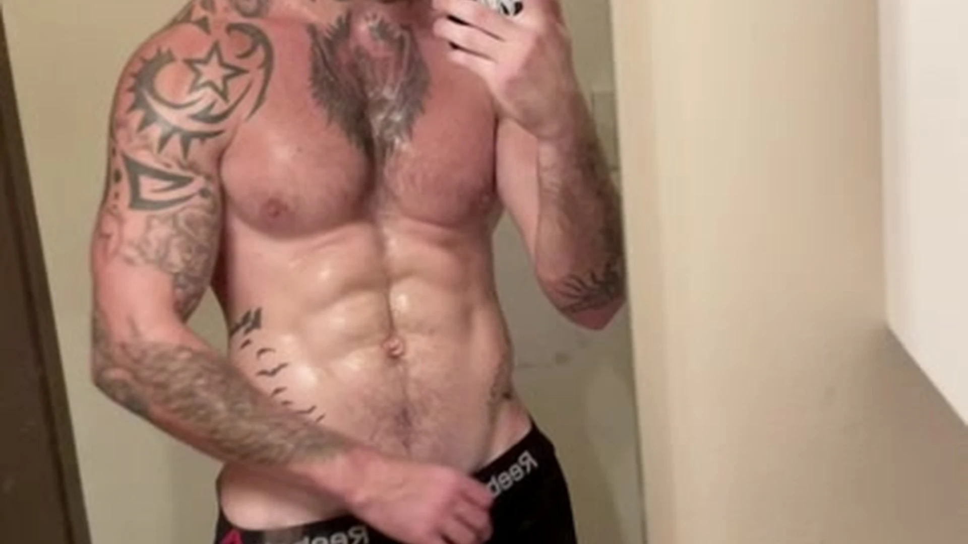 stud garett__nolan nude video full
8