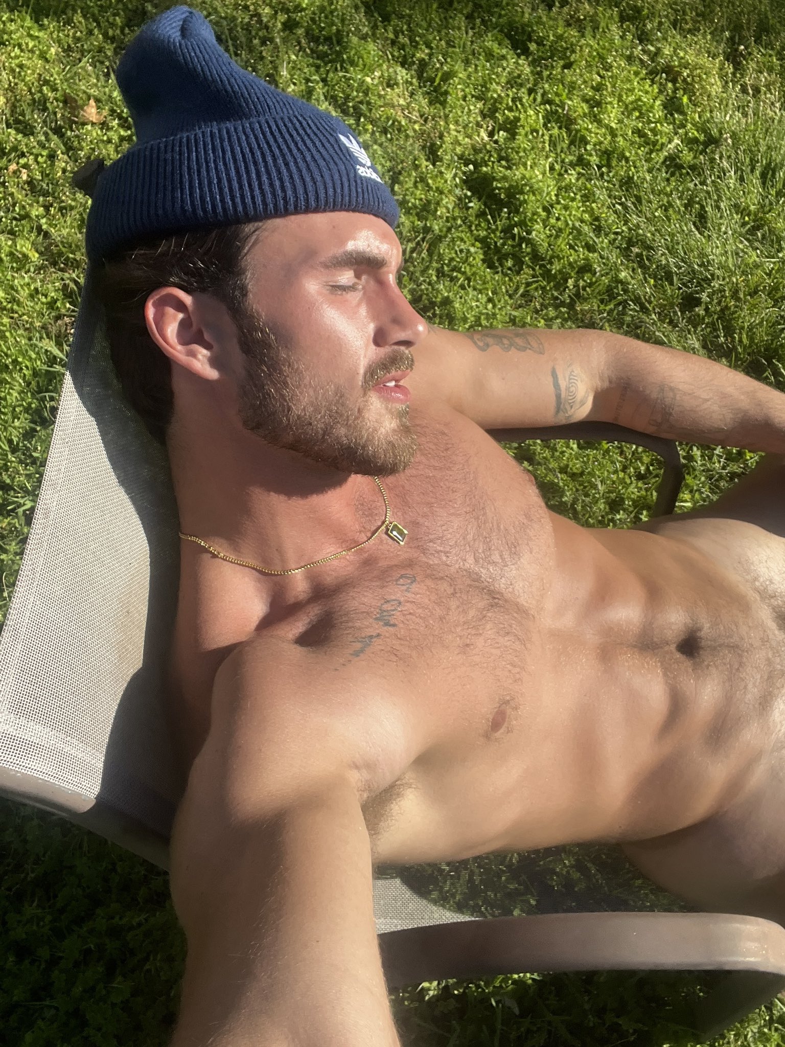 survivor reality tv show michaelyerger ass
43