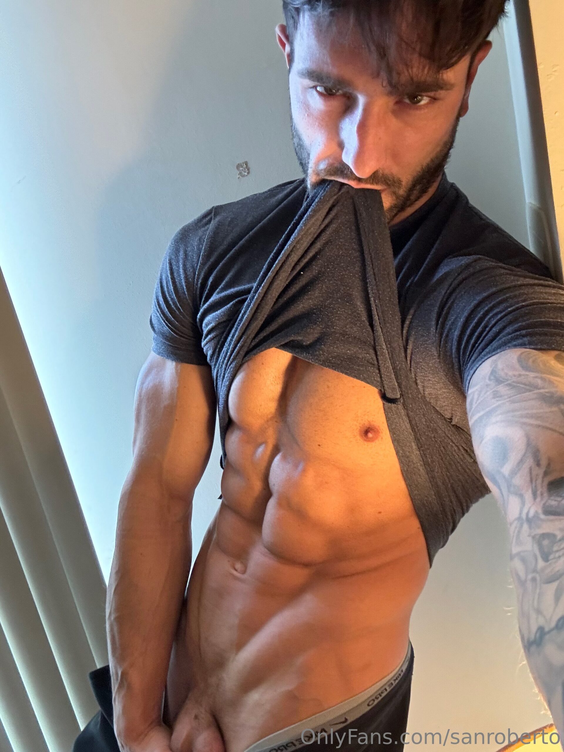 teen ripped Roberto Gatto Leaked Onlyfans
0
