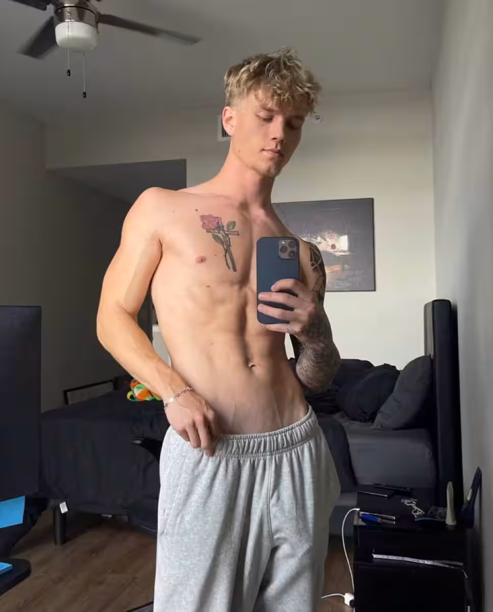 Tenacious jock Tyler Pauley onlyfans porn Epic
1