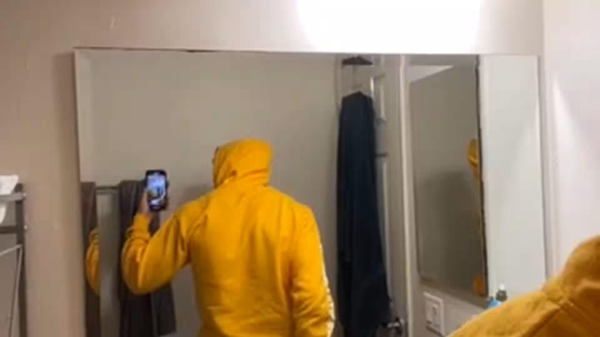 TIKTOK STAR garett__nolan Fansly leaked Full leaked video
0