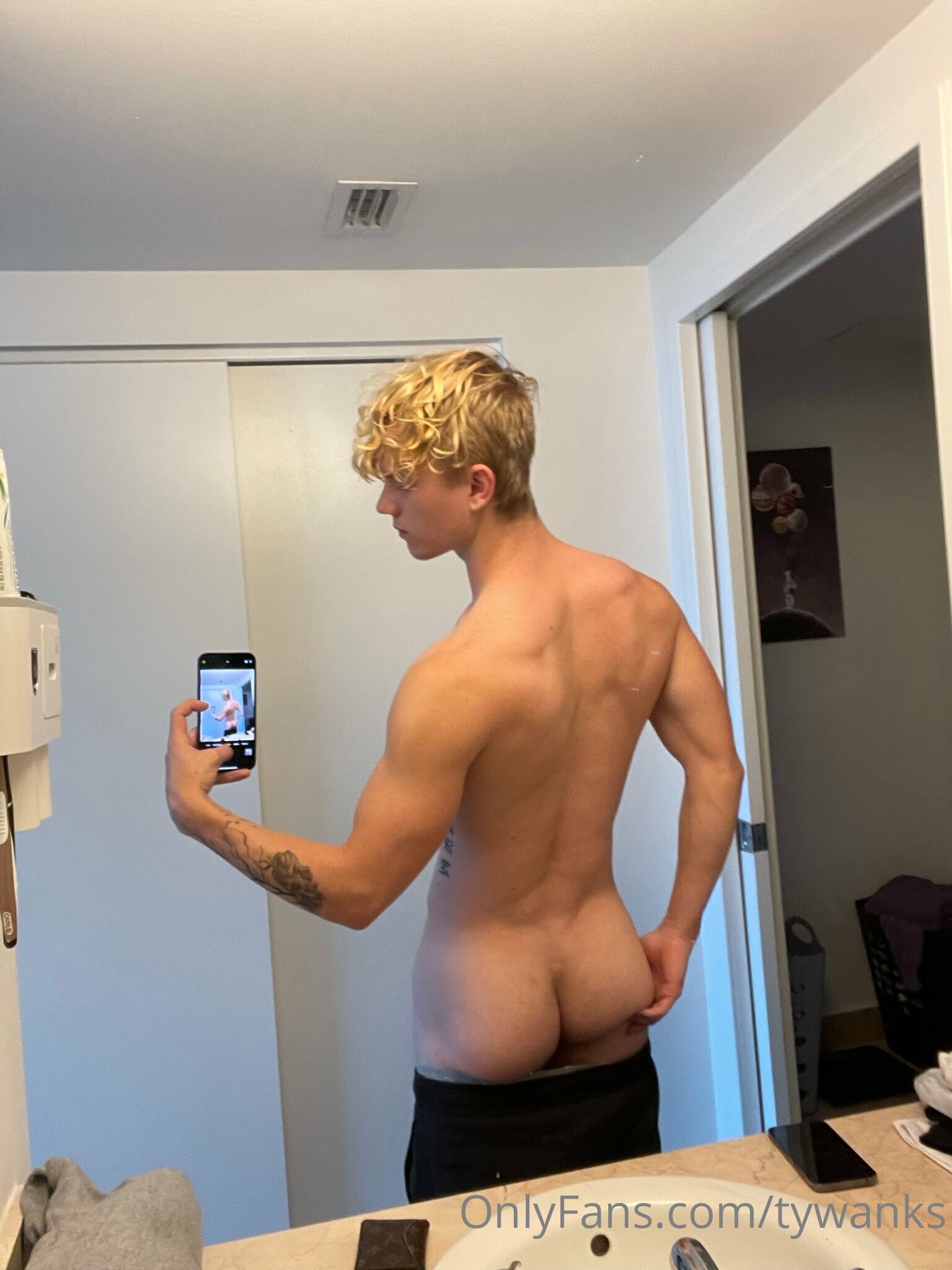 twinkish troytempts leaked onlyfans pic video full
0